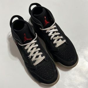 Men’s Jordan Mars 270 Black Metallic Silver Shoes